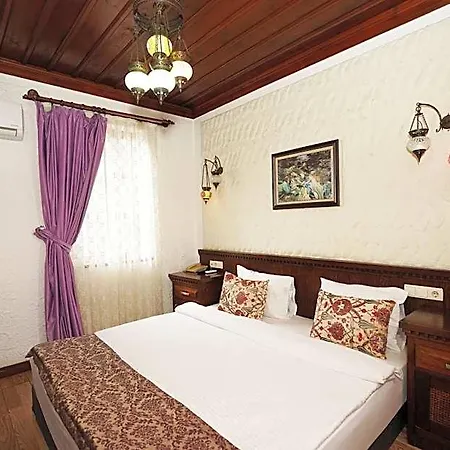 Cicerone Hotel